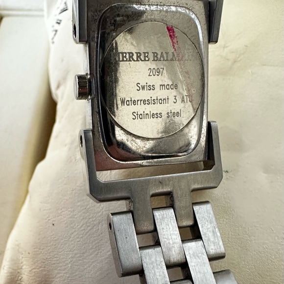 Balmain Diamond Tank Watch - Picture 8 of 10